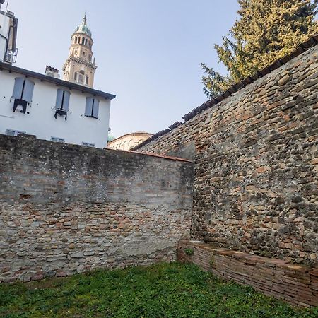Апартаменты Casa Al Duomo Парма Экстерьер фото